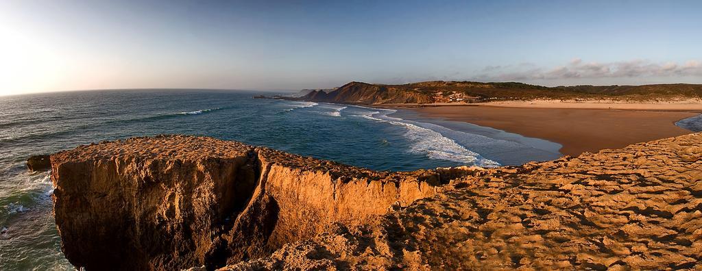 Arrifana Retreat Hotel Aljezur Esterno foto